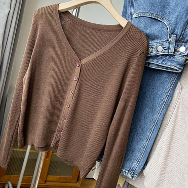 Картинка Кардиган 7 золотох пуговиц крупный рубчик широкий квадратный вырез от магазина LonnaMag