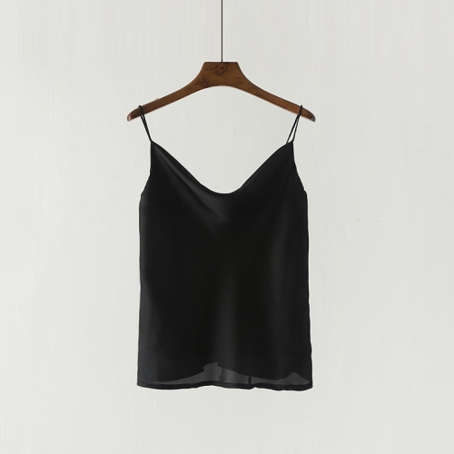 Картинка Топ атласный на лямках  от магазина LonnaMag