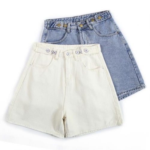 Картинка Шорты джинс по бокам пуговицы для утяжки талии от магазина LonnaMag