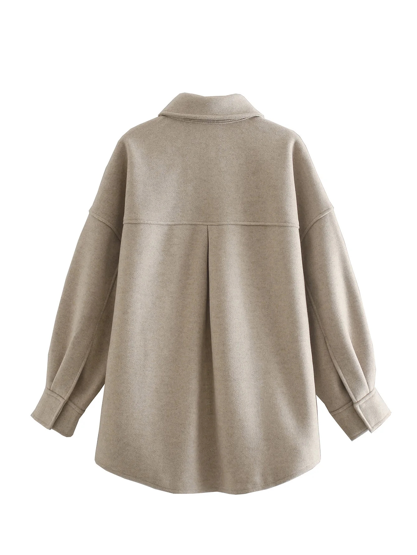 Картинка Куртка рубашка скрытые заклепки 2 крупных кармана спереди от магазина LonnaMag