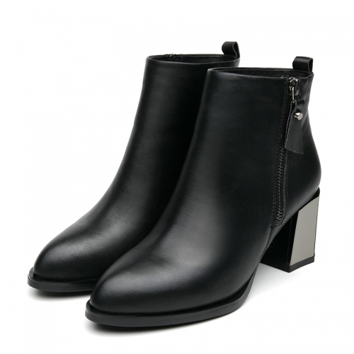 картинка Ботинки средний резной каблук  от магазина LonnaMag