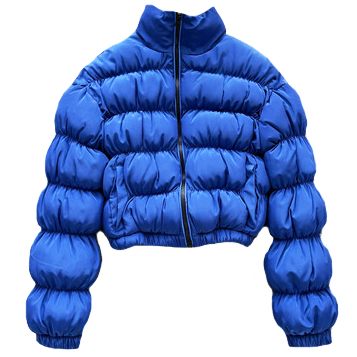 Картинка Куртка дутая короткая прошитая полосами-резинками черная молния от магазина LonnaMag