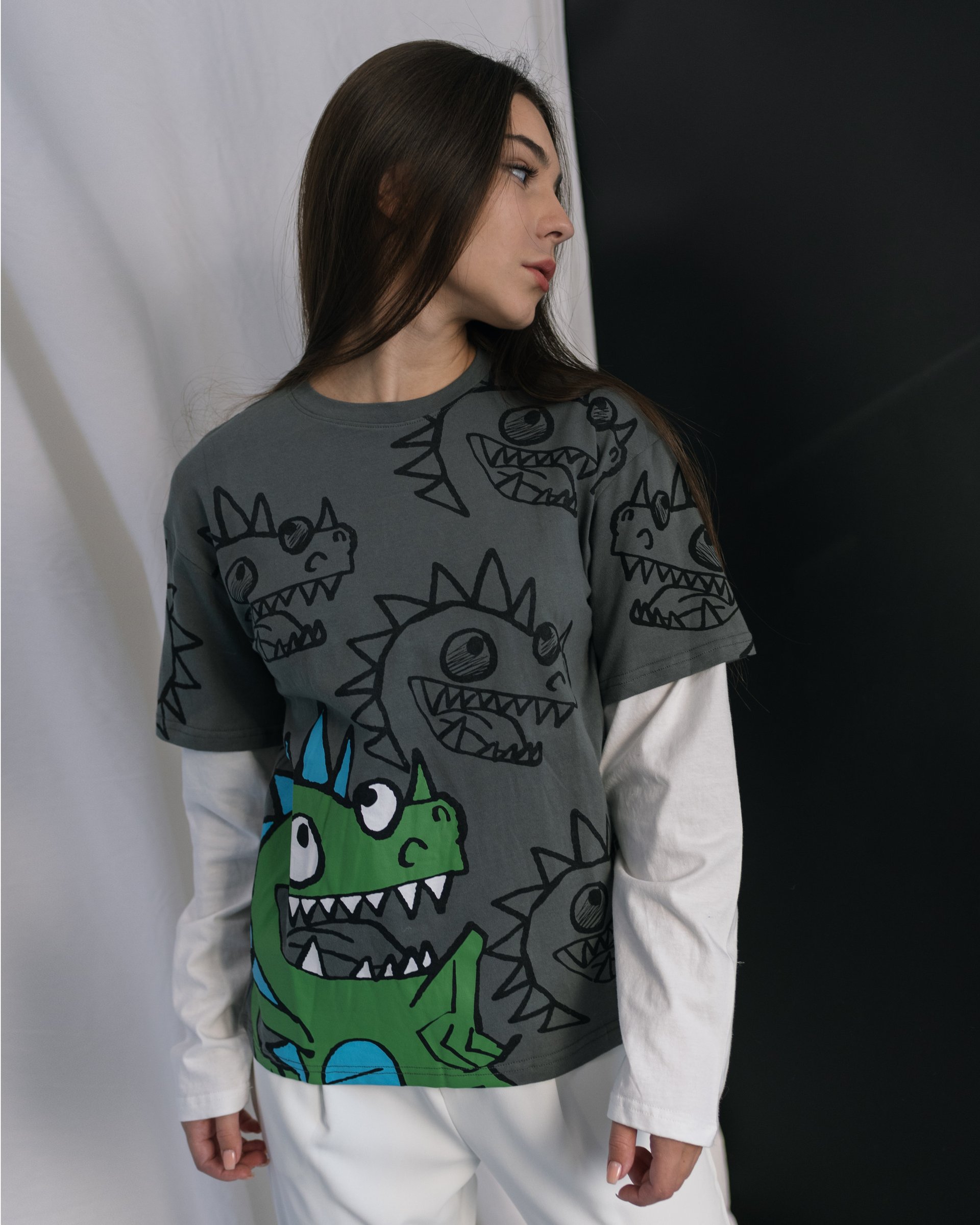 Картинка Лонгслив принт рисунки динозавр от магазина LonnaMag