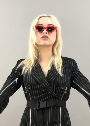 картинка Очки узкие кошачие пластиковая оправа от магазина LonnaMag