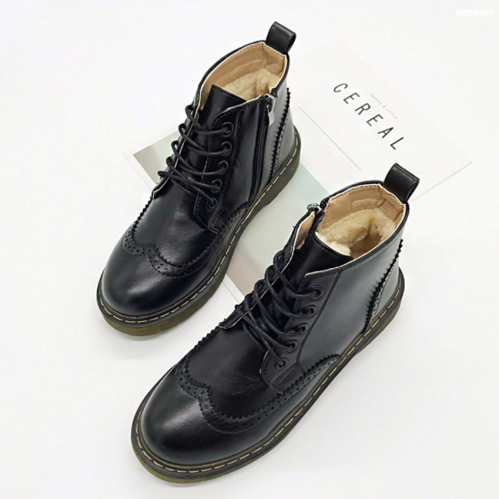 картинка Высокие ботинки английский стиль зубчики - утепленные от магазина LonnaMag