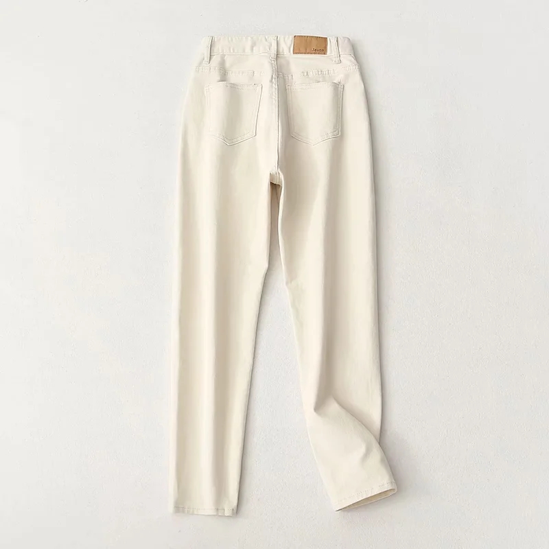 Картинка Джинсы светлые прямого кроя (Jeans) от магазина LonnaMag