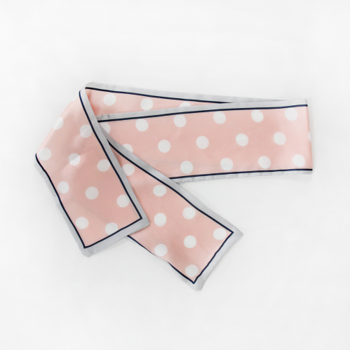 картинка Платок прямоугольный в крупный горошек от магазина LonnaMag