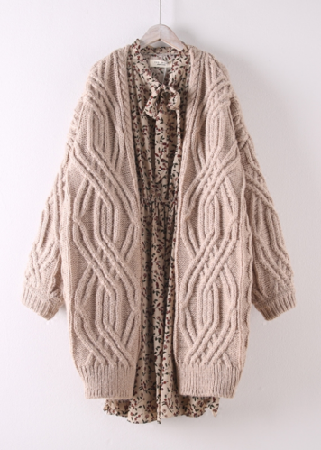 Картинка Кардиган объемная вязка ромбами от магазина LonnaMag