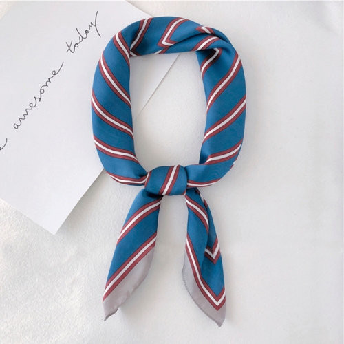 картинка Платок шелковый в толстую полоску от магазина LonnaMag