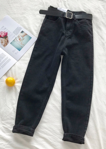 Картинка Высокие джинсы + черный ремень с квадратной пряжкой от магазина LonnaMag