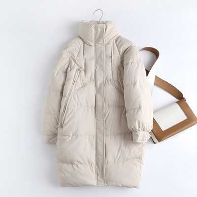 Картинка Пуховик миди объемный высокий ворот длинный широкий карман на молнии от магазина LonnaMag