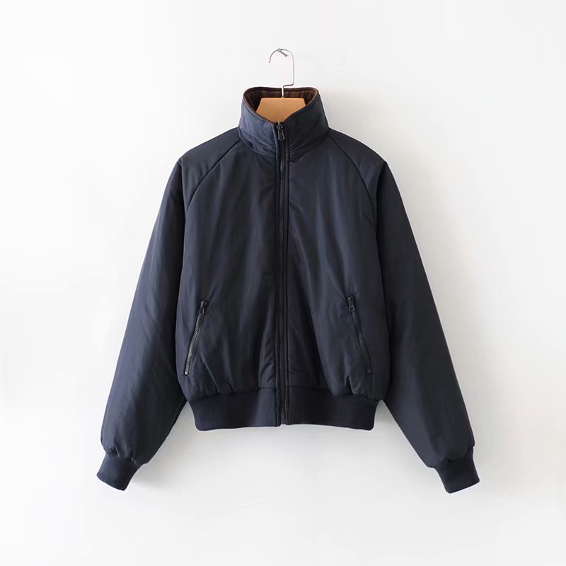 Картинка Куртка ​​утепленная двусторонняя красная в клетку/синяя от магазина LonnaMag