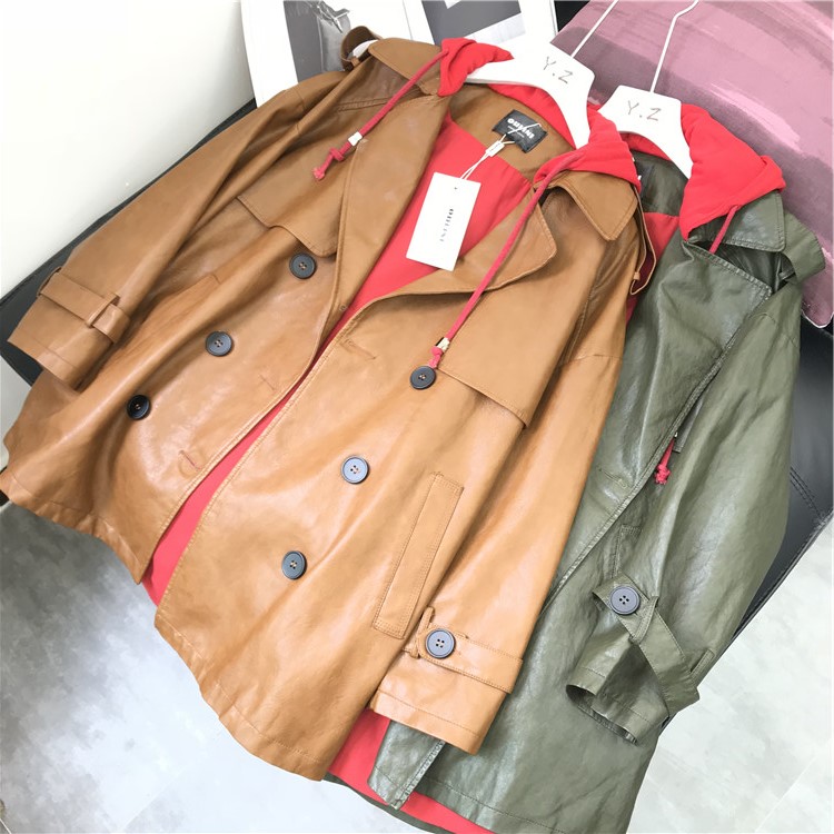 Картинка Куртка длинная эко-кожа дизайн под тренч красный капюшон от магазина LonnaMag