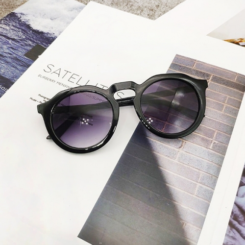 картинка Очки крупная пластик оправа круглые от магазина LonnaMag