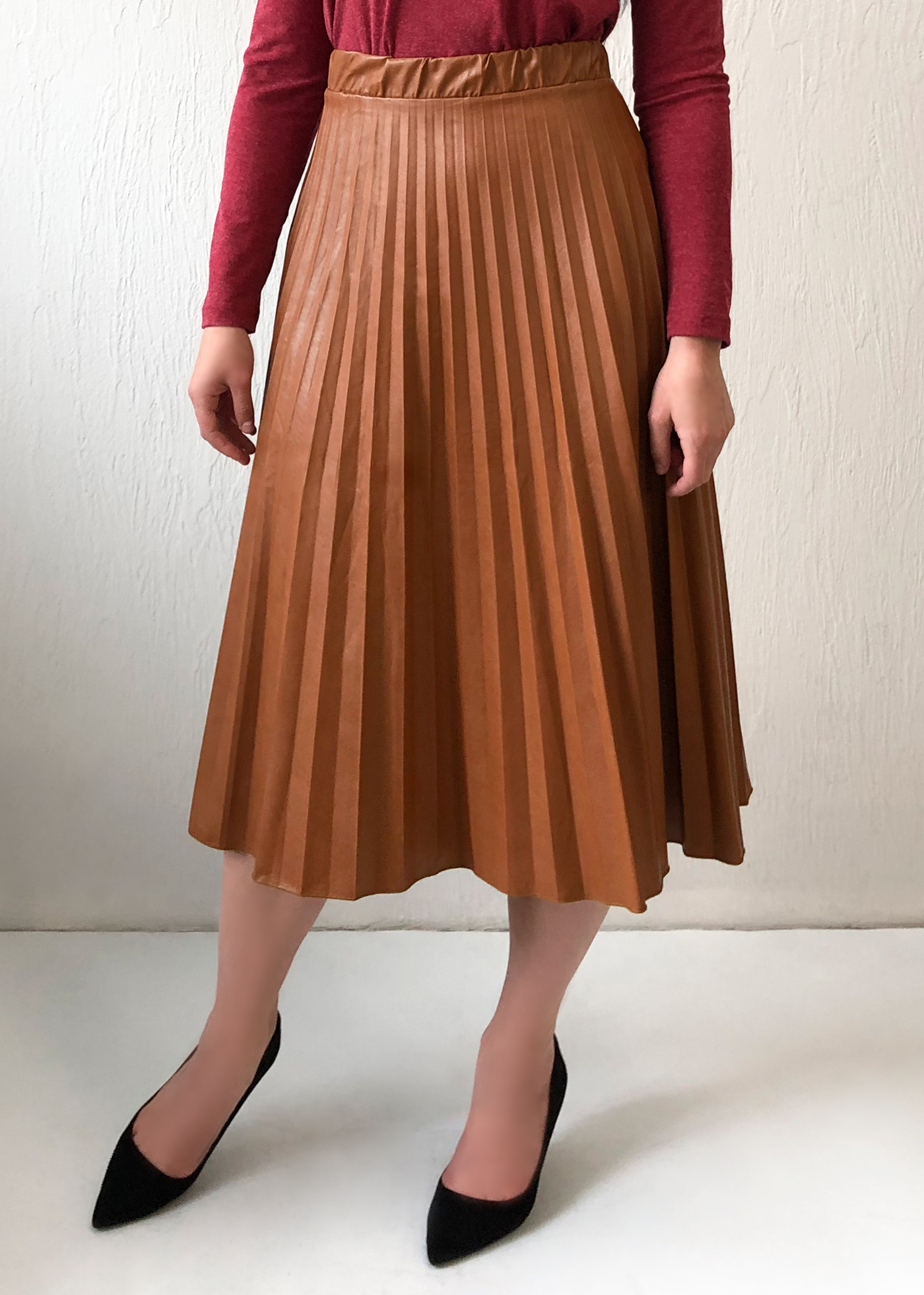 Картинка Юбка кожаная эко кожа в складку plus size от магазина LonnaMag