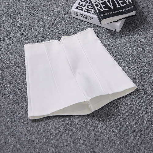 Картинка Шорты завышенная талия V поясе от магазина LonnaMag