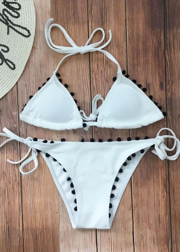 Картинка Купальник бикини с помпонами от магазина LonnaMag