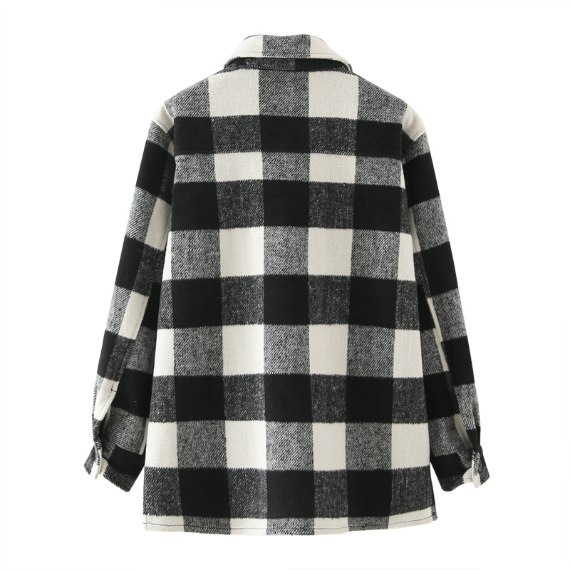 Картинка Куртка рубашка черная карманы спереди принт крупная клетка от магазина LonnaMag