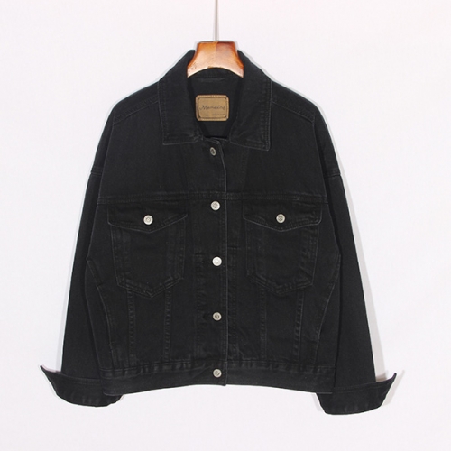 Картинка Куртка джинсовка черная с серебристой фурнитурой от магазина LonnaMag