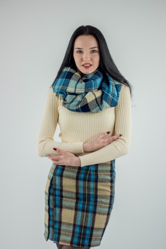 Картинка Юбка мини в клетку сзади кармашек от магазина LonnaMag