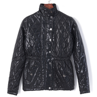 Картинка Куртка воротник стойка резинка на талии стеганая ромбами от магазина LonnaMag