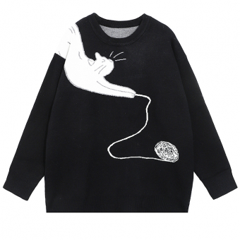 Свитер черный белый кот с клубком