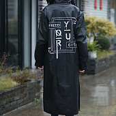 Картинка Дождевик черный матовый на спине FREED YOUR CITY от магазина LonnaMag