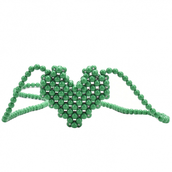 Сумка из бусин в форме сердца