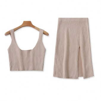 Комплект вязаный трикотаж топ + юбка с разрезом