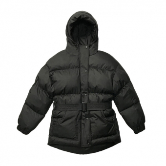 Дутая короткая куртка с капюшоном талия на поясе