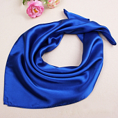 картинка Платок атлас квадрат - один сплошной цвет от магазина LonnaMag