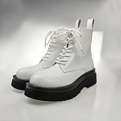 картинка Ботинки белые на шнуровке MASHIE двойнная широкая подошва от магазина LonnaMag