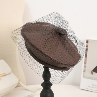 Берет эко кожа сверху черная сетка однотон