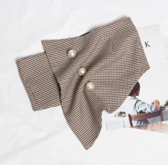 Пояс тканевый с 3 жемчужинами сзади на резинке