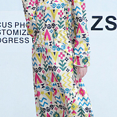 Картинка Плащ дождевик кулиска на талии пестрый принт от магазина LonnaMag