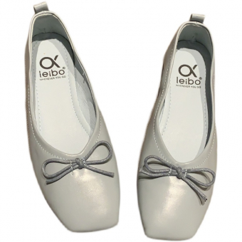 Балетки квадратный нос спереди бант