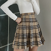 Картинка Юбка в складку бежевая клетка burberry - миди от магазина LonnaMag