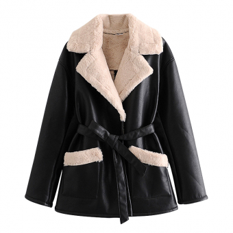 Дубленка эко кожа внутри и на карманах бежевый мех + пояс