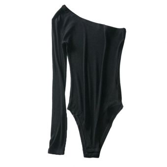 Боди в рубчик вырез на одно плечо длинный рукав