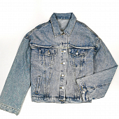 Картинка Джинсовка на груди закрученный необработанный край от магазина LonnaMag