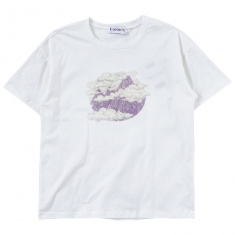 Футболка белая принт горы облака