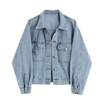 Джинсовка короткая 2 кармана на груди серебряные пуговицы