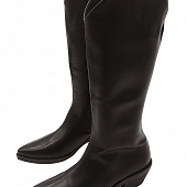 картинка Сапоги казаки кожзам на невысоком каблуке от магазина LonnaMag