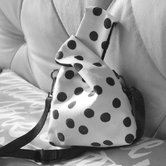 Сумка широкие ручки в черный горошек + длинный ремень