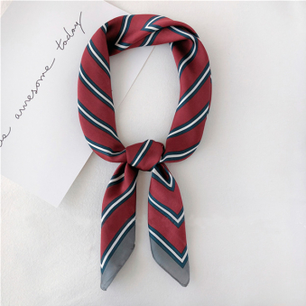 Платок шелковый в толстую полоску