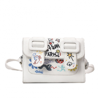 Сумка crossbody клапан 2 пряжки разрисованная детсике рисунки