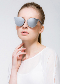 Очки солнечные М на дужках линза капля поверх