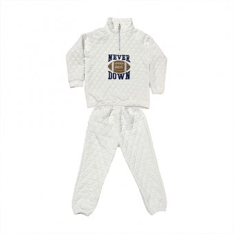 Костюм стеганный свитшот с высоким воротом + брюки принт мяч never down