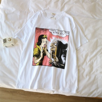 Футболка принт Белоснежка и ведьма