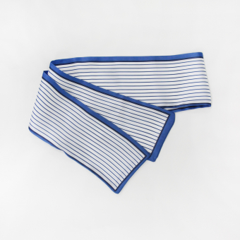 Платок прямоугольный в тонкую полоску